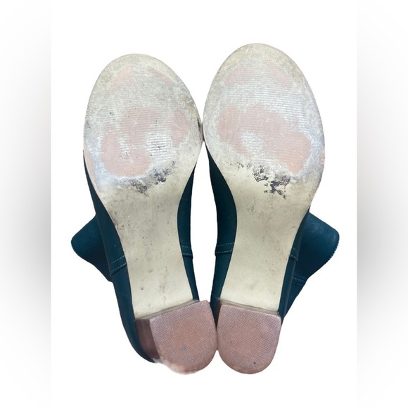 JOE FRESH green Leather Heeled Booties Size 8. - Picture 7 of 9